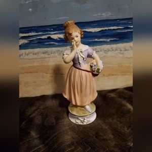 Vintage ARDCO girl with flowers figurine